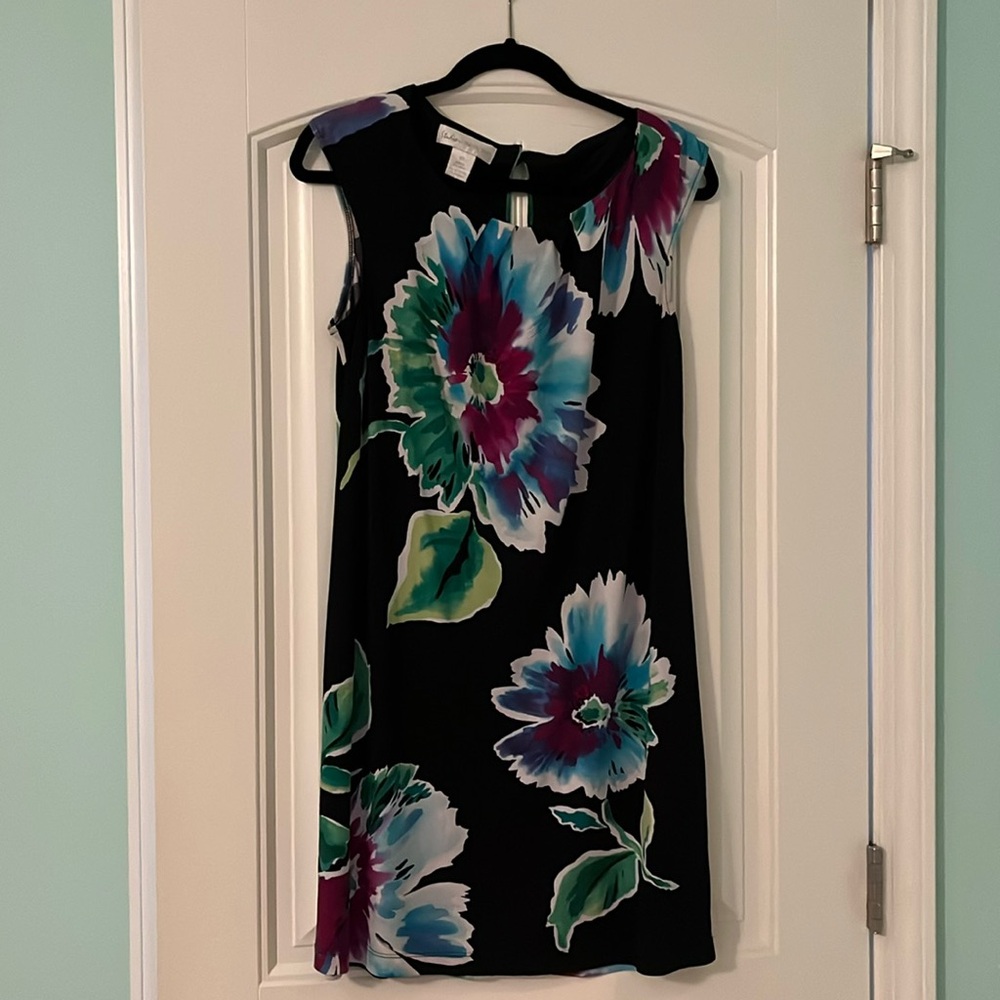 Gorgeous floral print black dress size 10